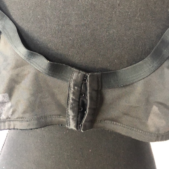 CACIQUE black bra. Size 44 DD. - Picture 7 of 9